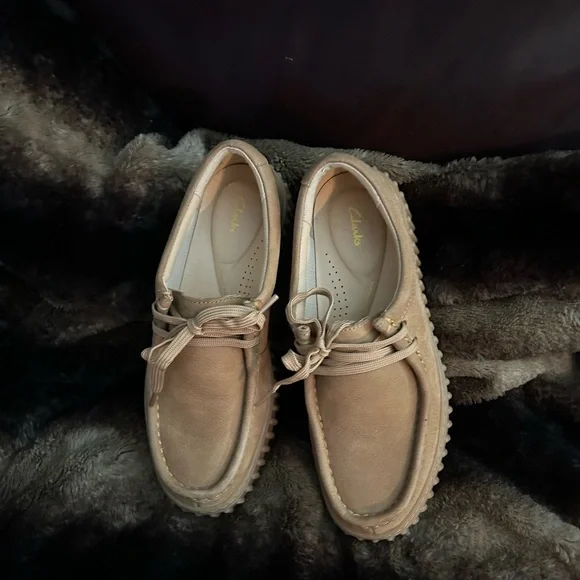 Clarks Torhill ankle boot - Picture 2 of 12